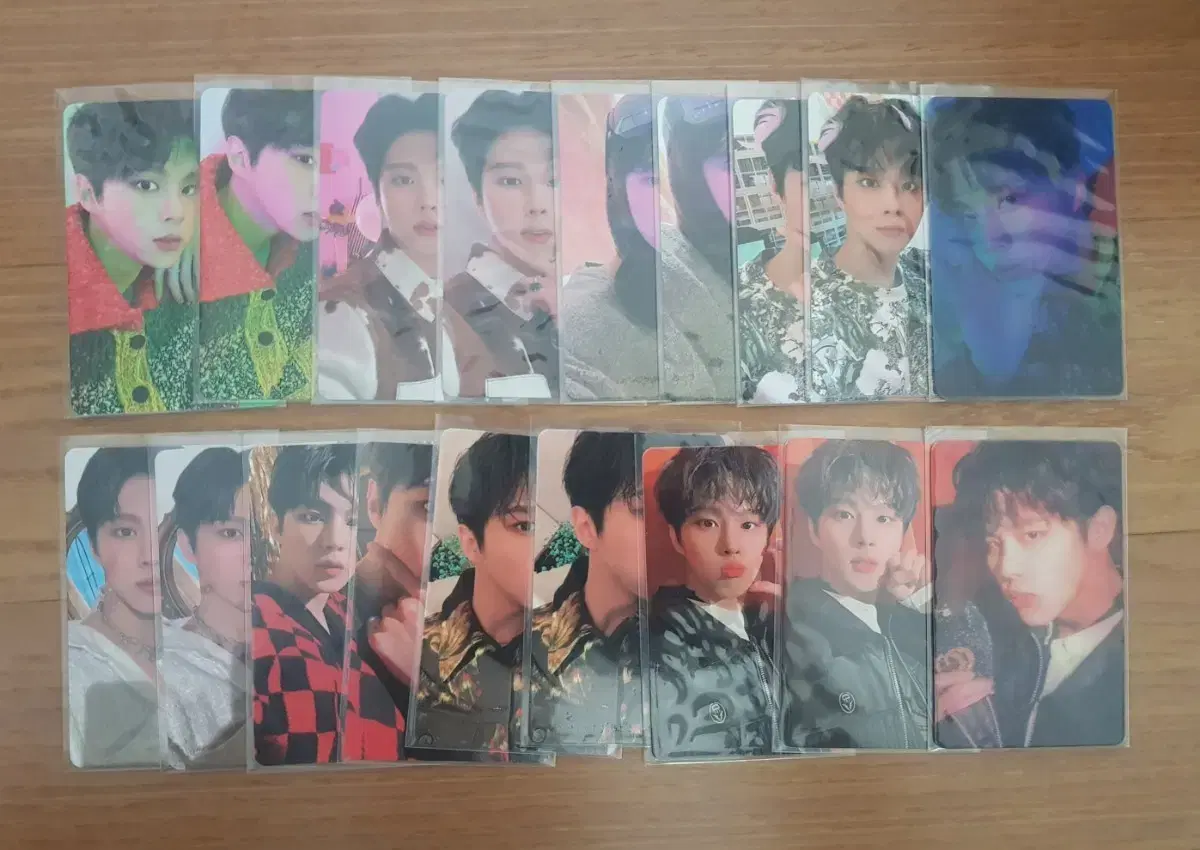 up10tion  burst トレカ　업텐션 포카　photocard 업텐션 김우석 따조 포카 | 브랜드 중고거래 플랫폼, 번개장터